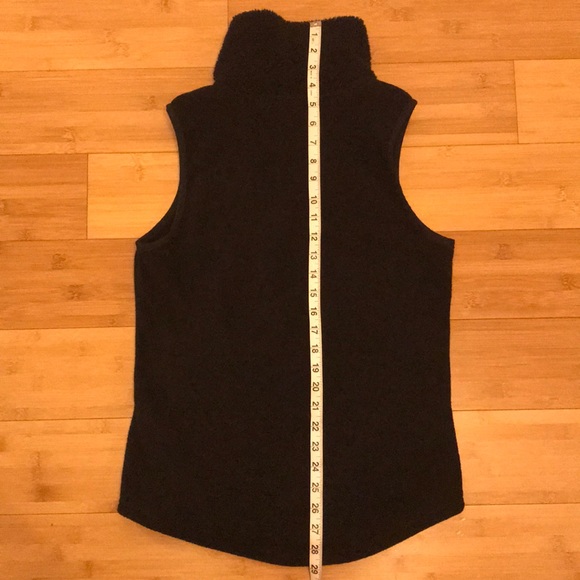 Chaps Feece Zipper Vest - Picture 4 of 6